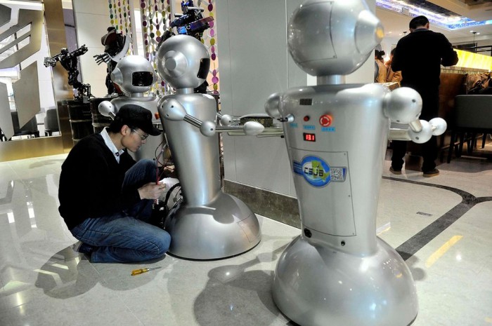 robot-restaurant-1