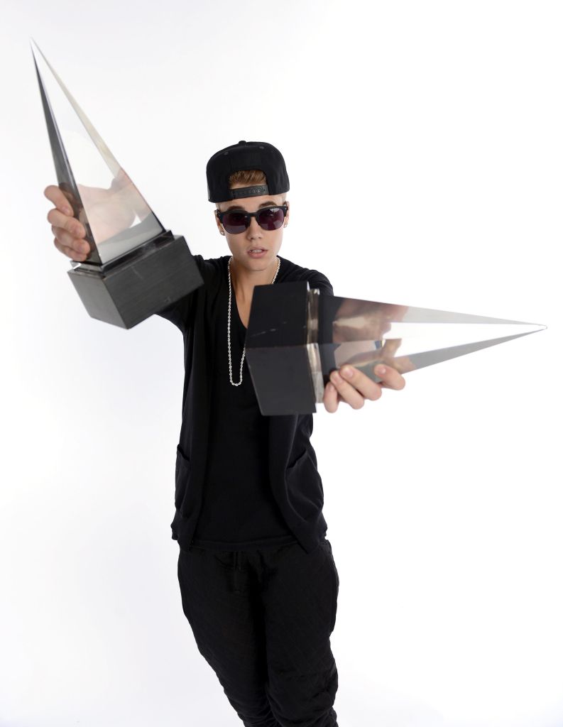 The 40th American Music Awards - Getty Images - Wonderwall.com Portrait Studio