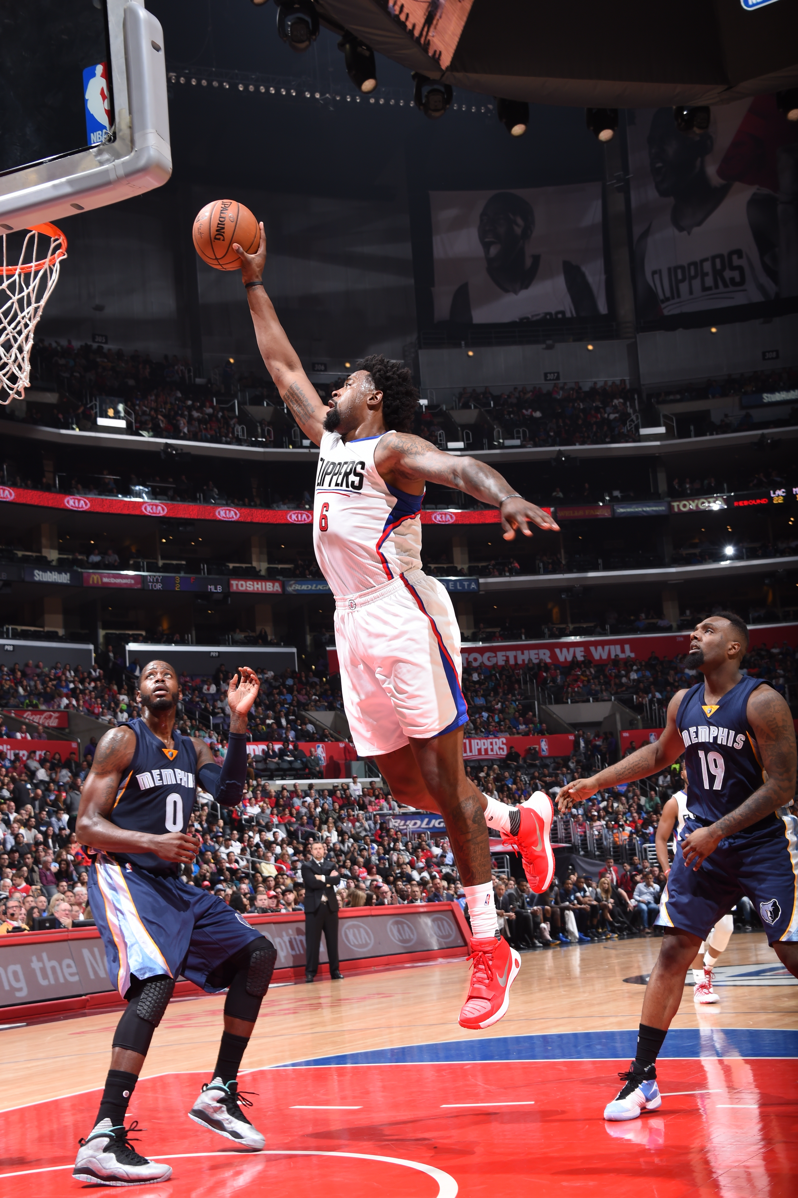 Memphis Grizzlies v Los Angeles Clippers