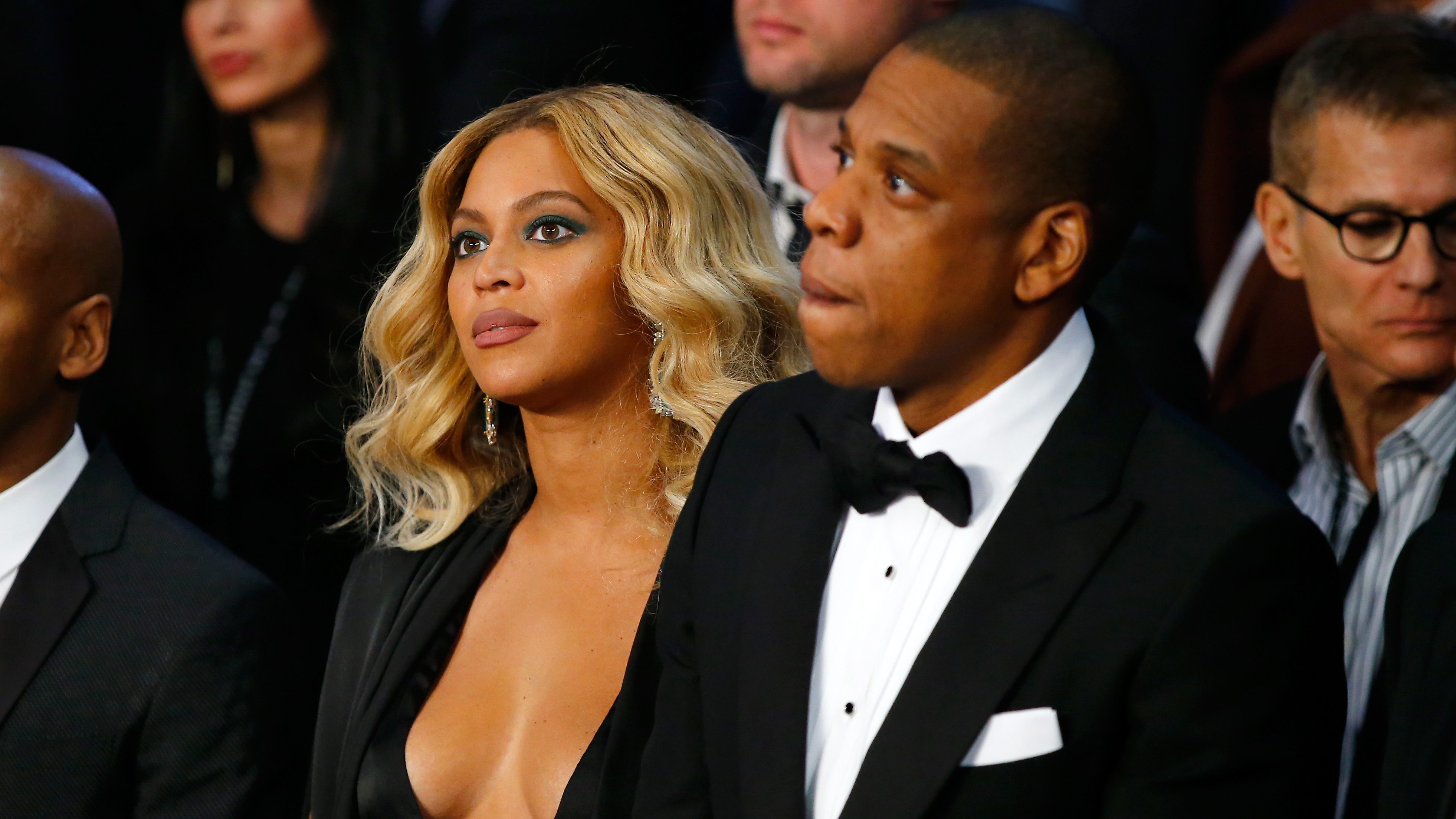 Miguel Cotto v Canelo Alvarez